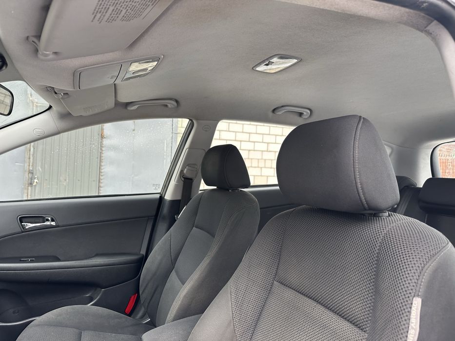 Hyundai i30 1.6 cdti 2008 авто після дтп