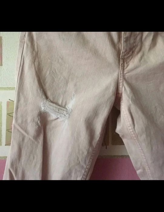 H&M spodnie dżinsowe destroy ripped jeans. z efektem postarzenia. nowe