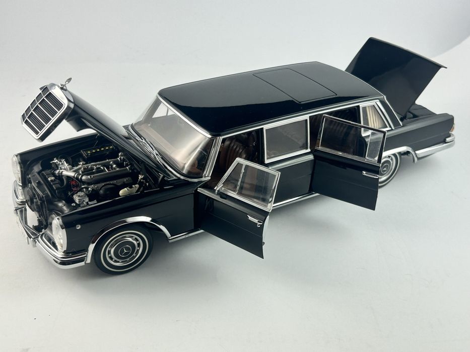 AUTOart Mercedes 600 W100 Pullmann 1/18 czytaj opis