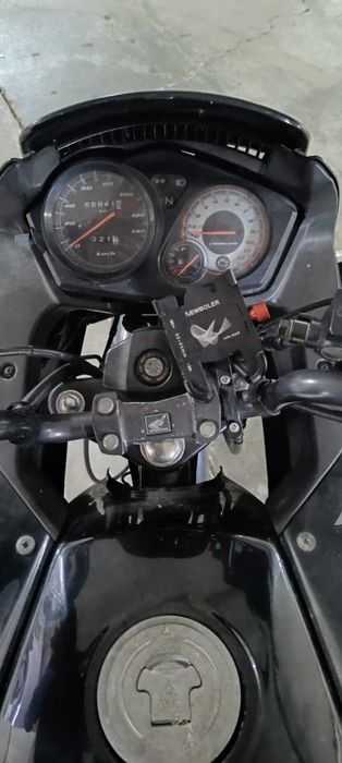 Honda 125cc – Ano 2012 – Econômica e Confiável