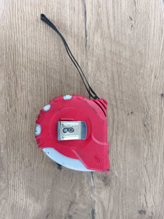 Miarka profesjonalisty zwijana 10 m x 25 mm