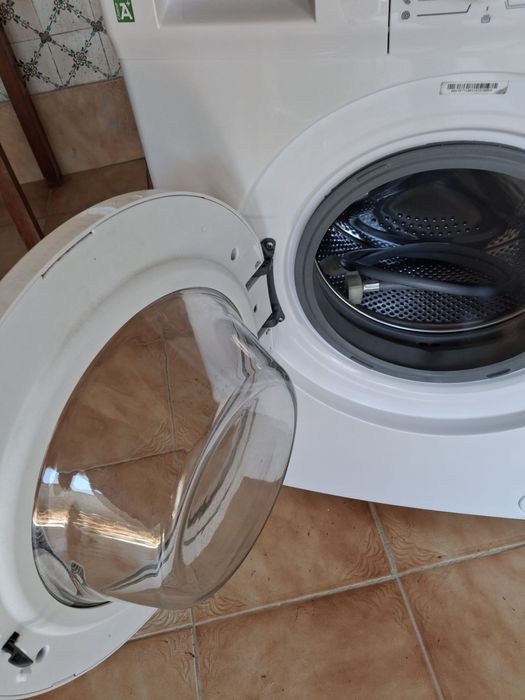 Maquina de lavar roupa