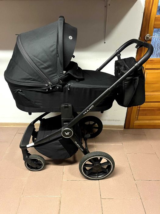 Wózek MUUVO QUICK 4.0 2w1 / 3w1 / 4w1 z bazą Czarny