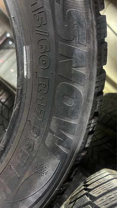 Комплект зимової гуми 215/60/17