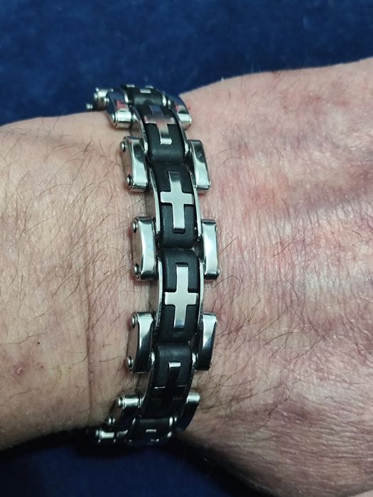 Кольца не магнитные. Браслет