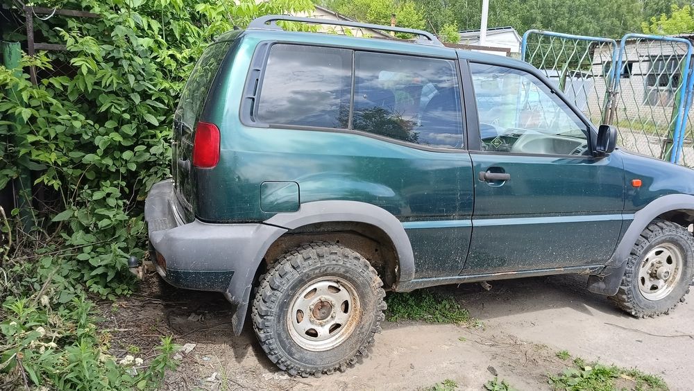 Доброго дня продам чудовий авто більше інформації надам по телефону