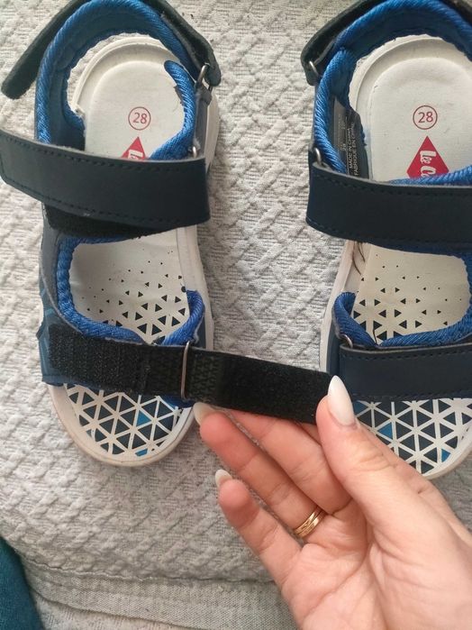 Sandały chłopięce 28 Lee Cooper eleganckie impreza jak nowe