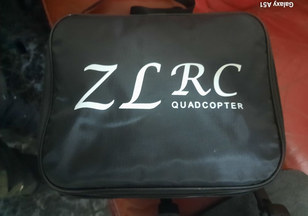 Vendo Drone da marca ZLRC Novo