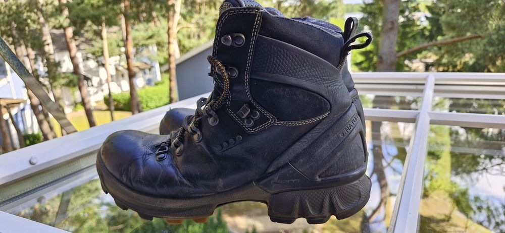 Buty w góry Ecco Biom Hike roz. 41 wędrówki