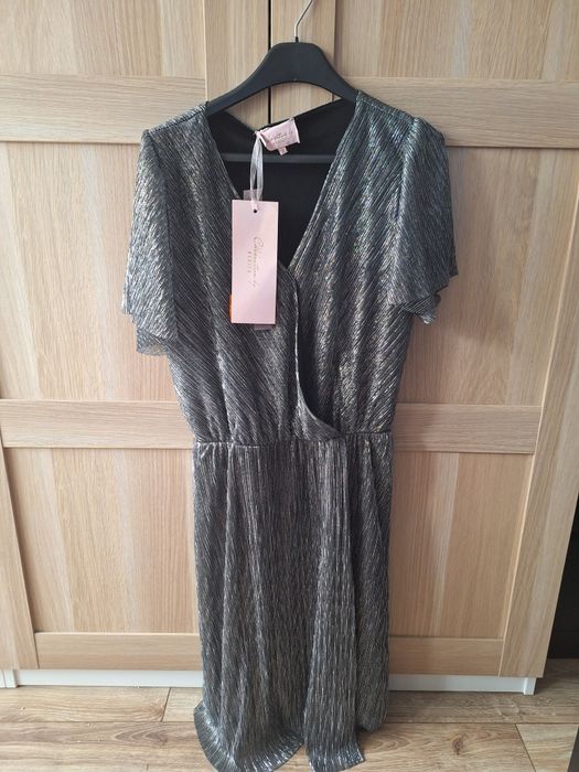 Sukienka nowa mohito