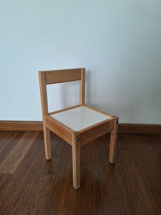 Krzesło dziecięce drewniane