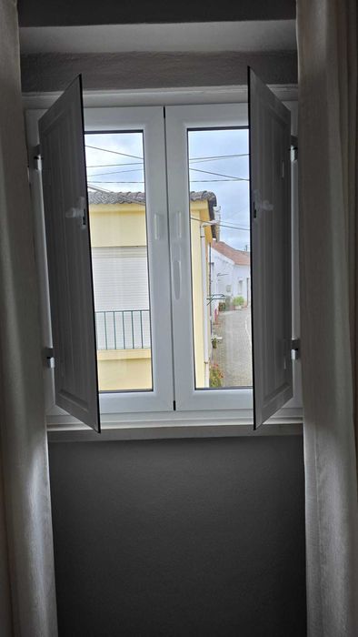 Portas e Janelas Casa