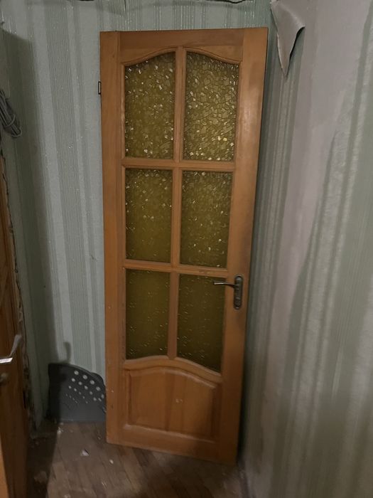Продам 4 двері деревʼяні