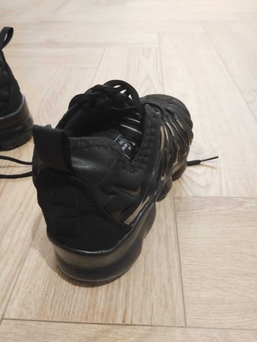 Buty NIKE AIR wapormax plus  r. 38