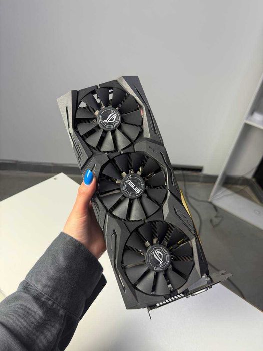 gtx 1080 ti asus rog - купити комплектуючі для ПК - Ціна на OLX.ua