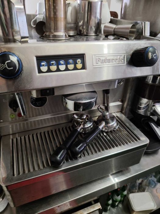 Máquina de Café FUTURETE, moinho e depuradora