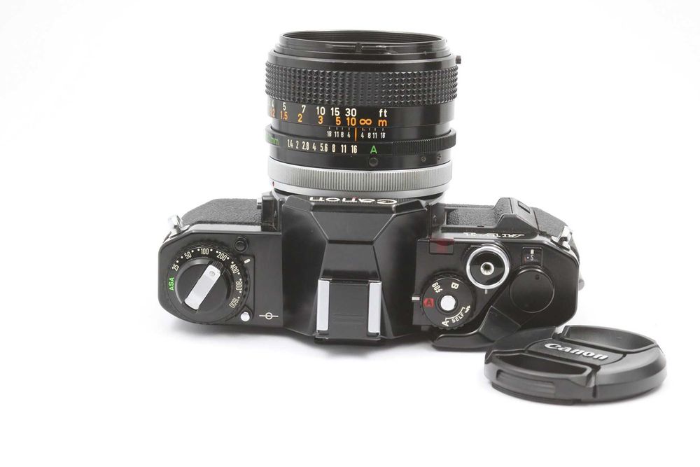 Canon AV-1 + Canon FD 50mm f1.4 S.S.C