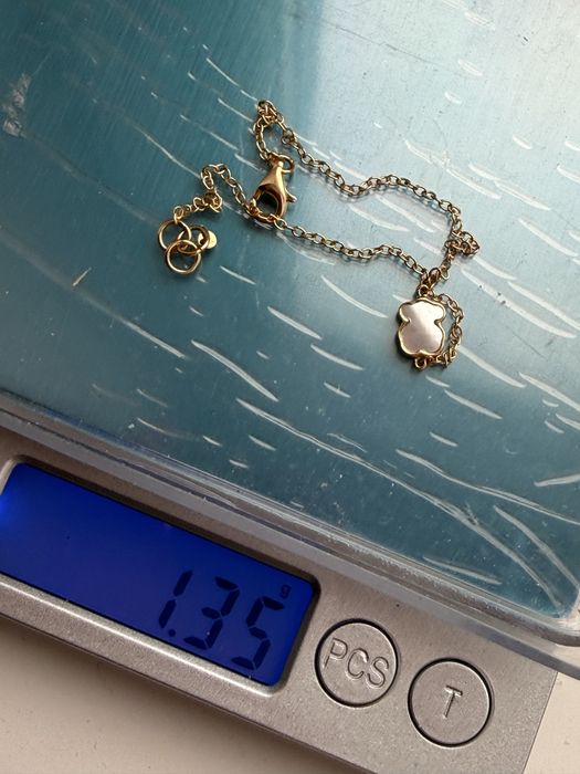 Золотой браслет тоиs