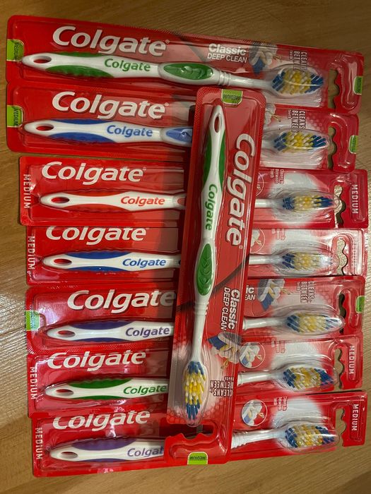 Szczoteczka do zębów Colgate medium 8 sztuk