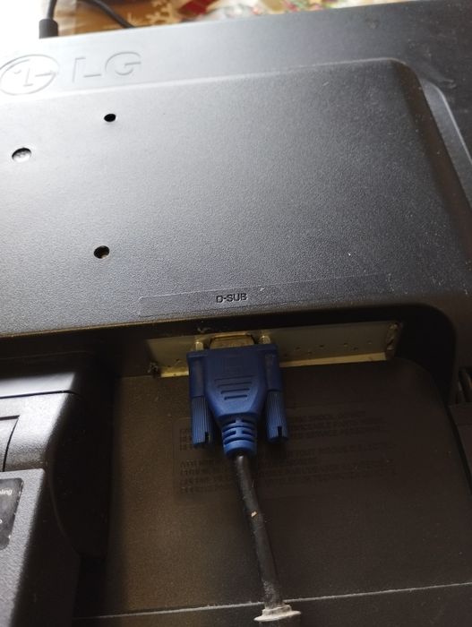 Монитор W2242S Flatron LG