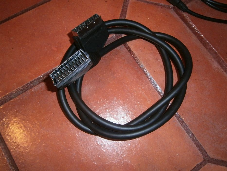 8 Cabos vários(como novos)