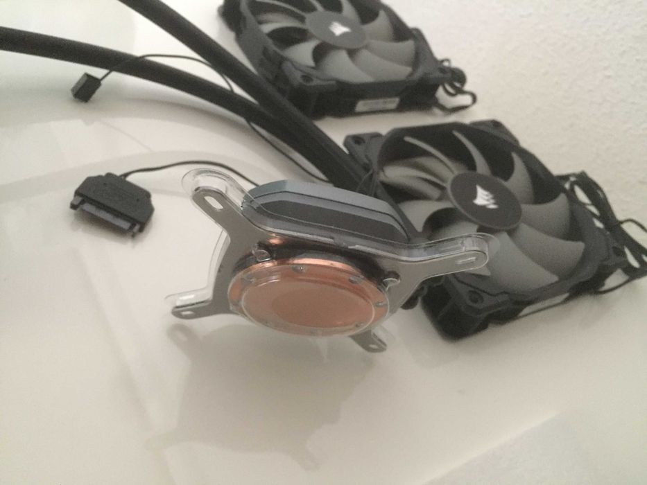 Water Cooler CORSAIR Hydro H75