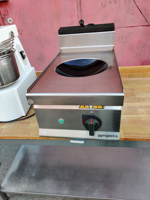 Індукційна Wok плита Німеччина ggm gastro бу + сковорода