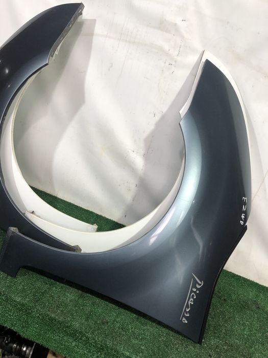 Передні крила крило Citroen Picasso c4 цітроен пікассо оригінал