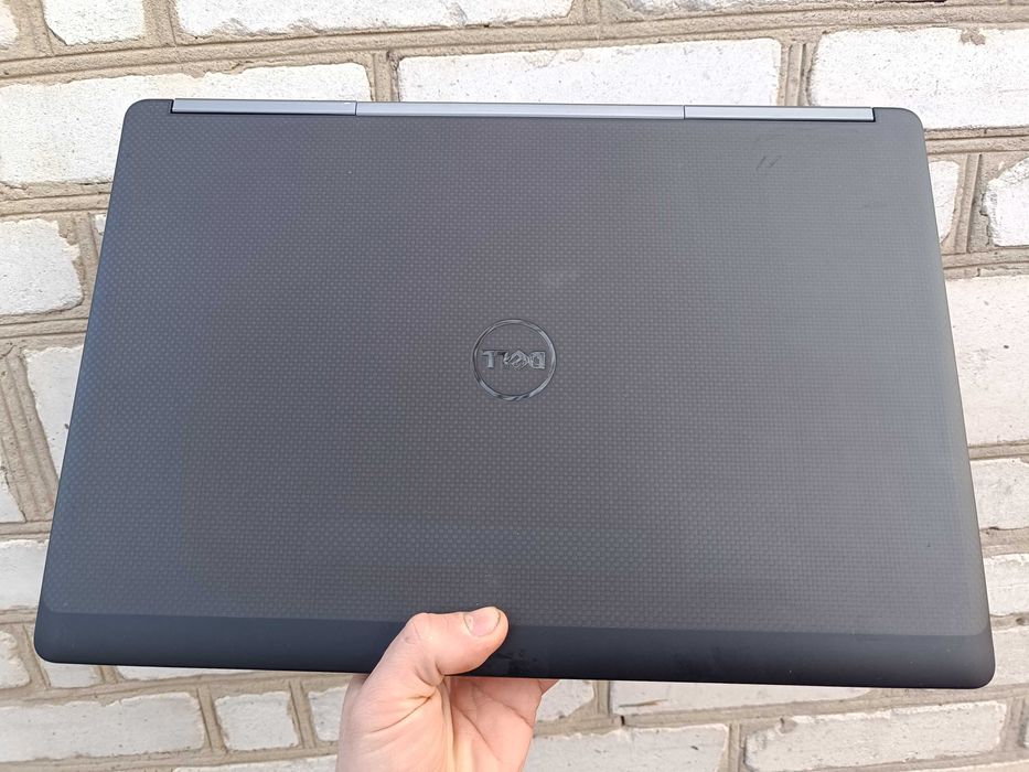 17.3" Ідеал, Ігровий ноутбук DELL (Xeon/32/1000/P3000 6GB)