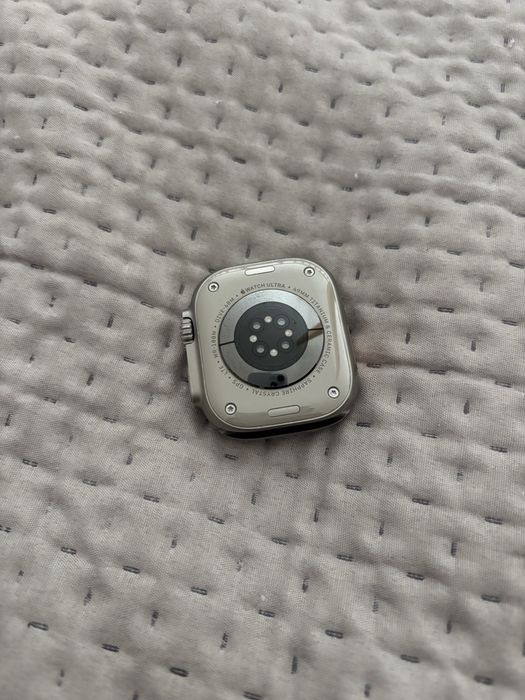 Apple Watch Ultra 1