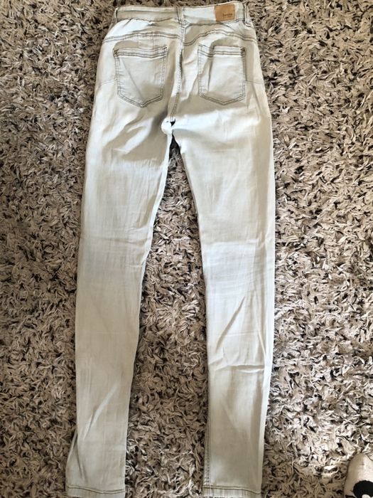 Spodnie jeansowe Bershka M pushup