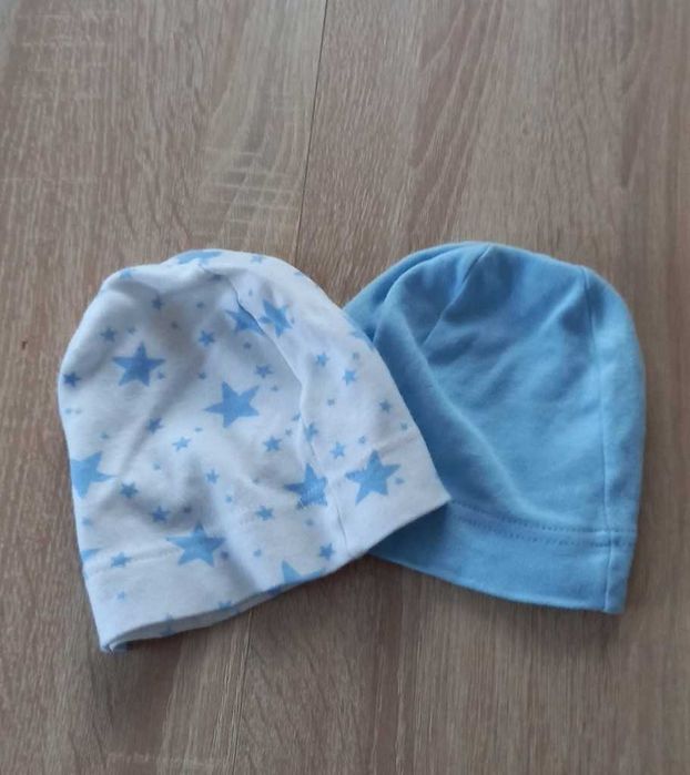 czapeczki niemowlęce  ,,Ergee''  3-6 miesiąc