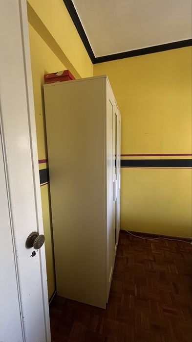 Guarda-Roupa branco Ikea