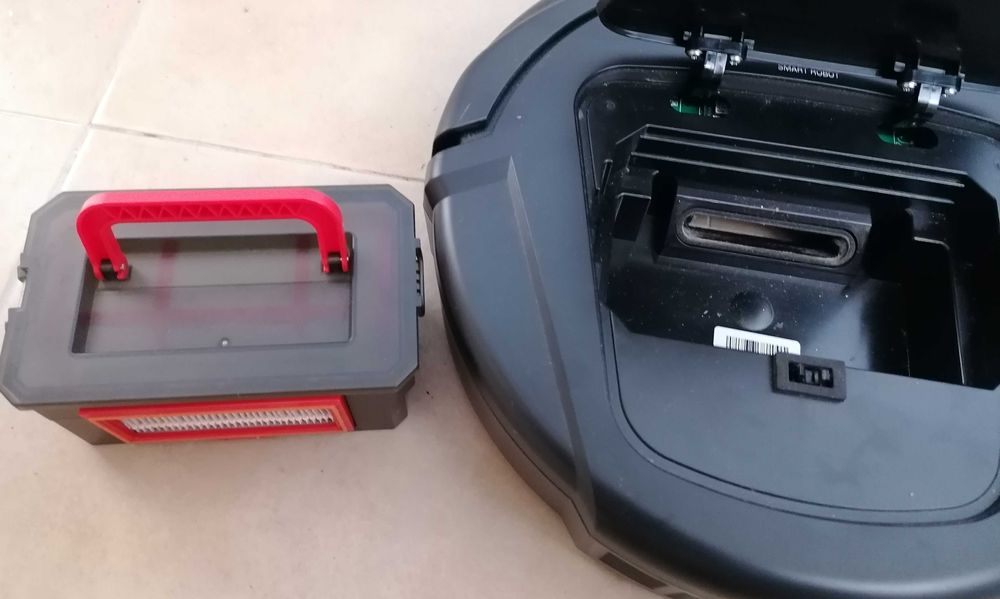 Aspirador Robo, "Hoffen", SRVC-9003, com avaria