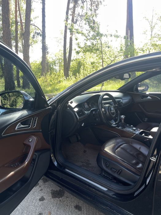 AUDI A6 c7 Premium Plus  12/2011р