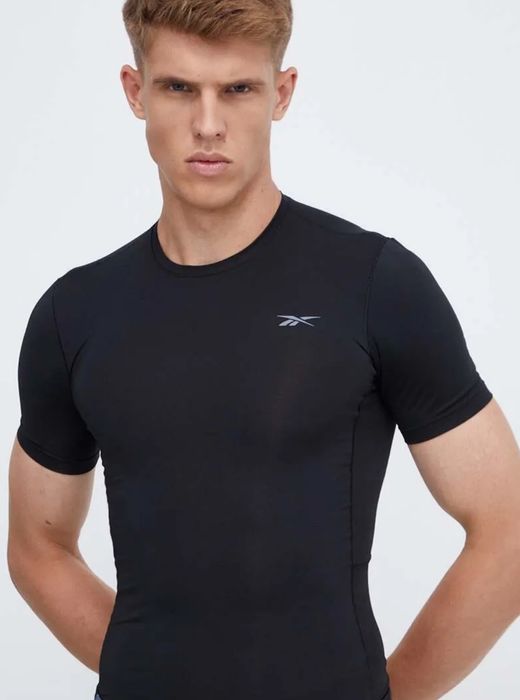 Футболка Reebok compression