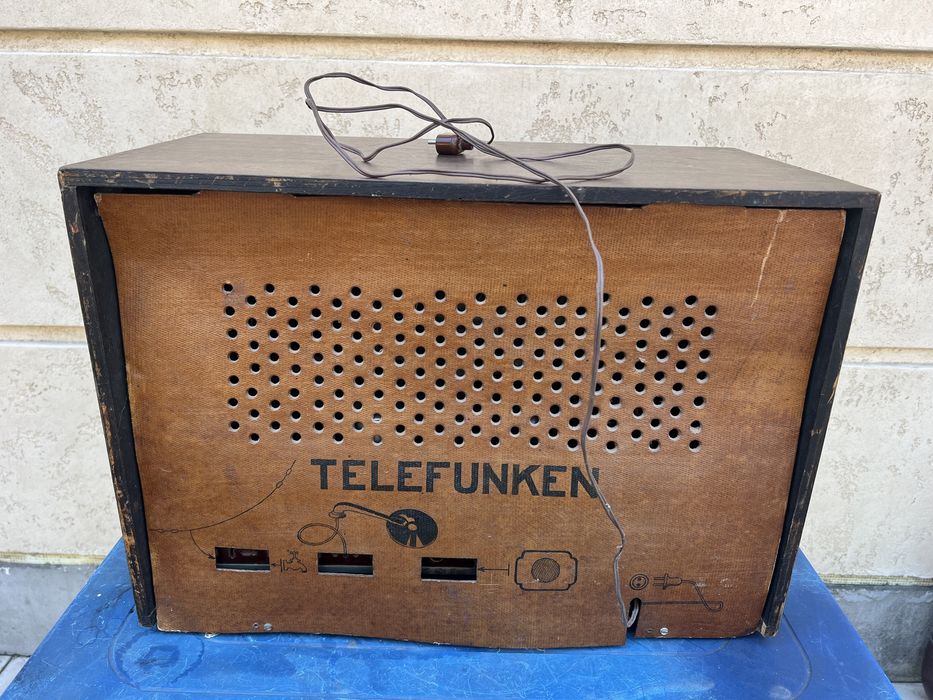 Радиоприемник Telefunken 166