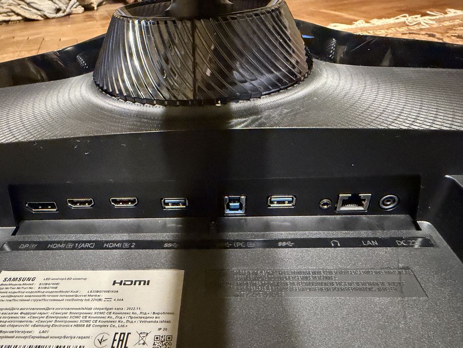 Монітор 32" Samsung Odyssey G7 LS32BG70 (4K, 144Hz, IPS, Smart TV)