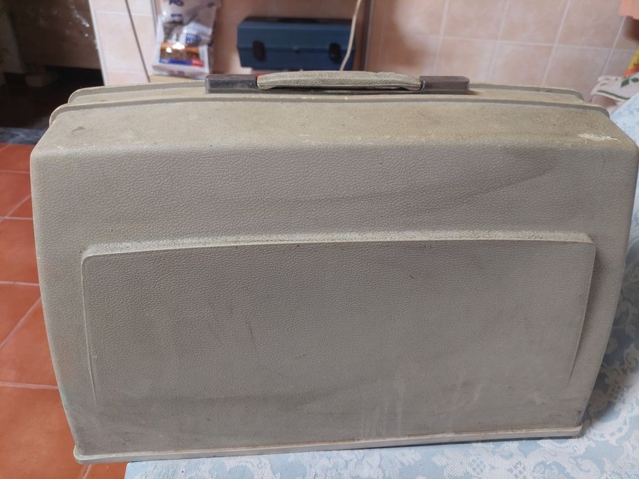 Maquina costura elétrica Singer