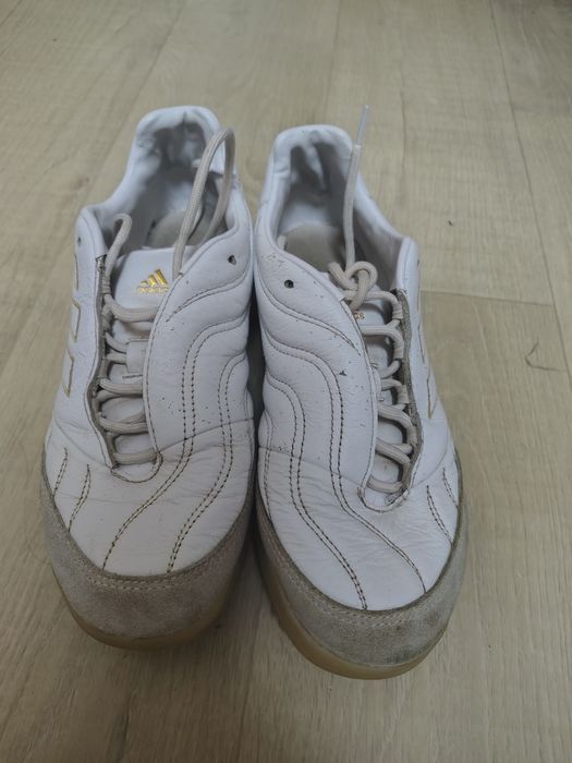 Кроссовки Adidas