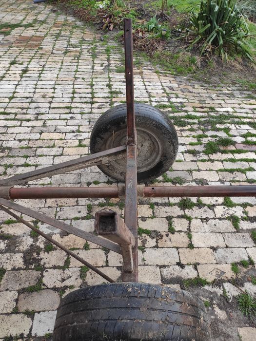 Віз до трактора, дишель з оприскувача