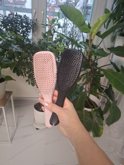 Szczotka do włosów Tangle Teezer różowa lub czarna