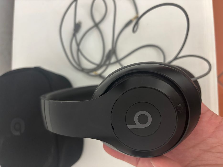 Headphones Beats Solo Pretos + Bolsa Original
