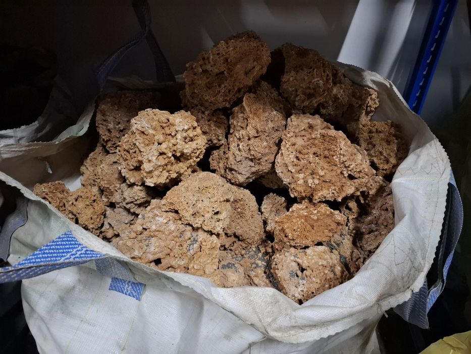 Kamień  spaghetti dekoracyjny do akwarium  ogród
