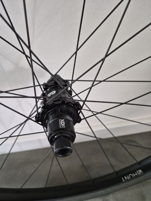 Hunt koła gravel z oponami