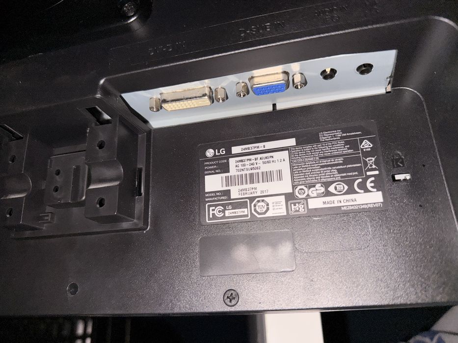 Monitor LG 24MB37PM-B 24" IPS regulavja wysokości stsn bdb