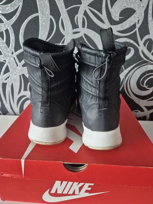 Зимове взуття Nike