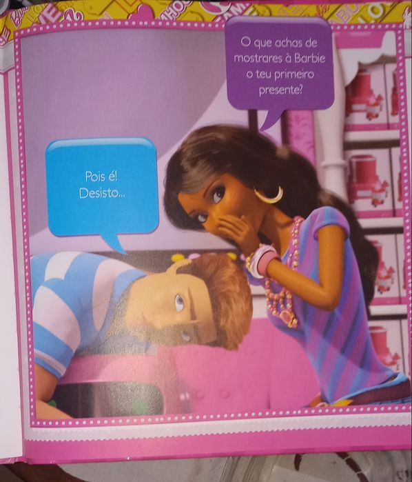 Barbie Aventuras Cor de Rosa