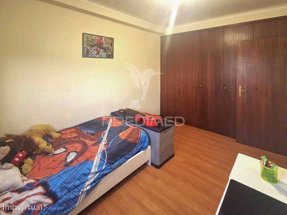 T2 com lugar de Garagem em Condominio fechado nos Carvalhos