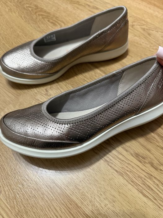 Жіночі балетки ECCO Sense Flat